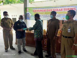Warga Desa Jatigede Kini Nikmati Air Bersih