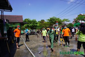 Langkah Strategis Bupati Anna Usai Tinjau Lokasi Banjir di Gondang