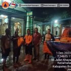Pemerintah Kabupaten Bojonegoro, melalui Badan Penanggulangan Bencana Daerah (BPBD), mengirimkan bantuan paket sembako kepada masyarakat yang terdampak banjir bandang