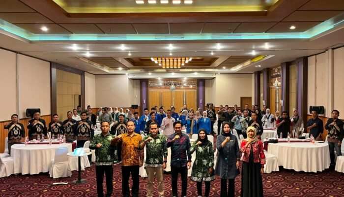 Bawaslu Bojonegoro Luncurkan Buku “Pengawas Adhoc Garda Terdepan” untuk Pemilu 2024