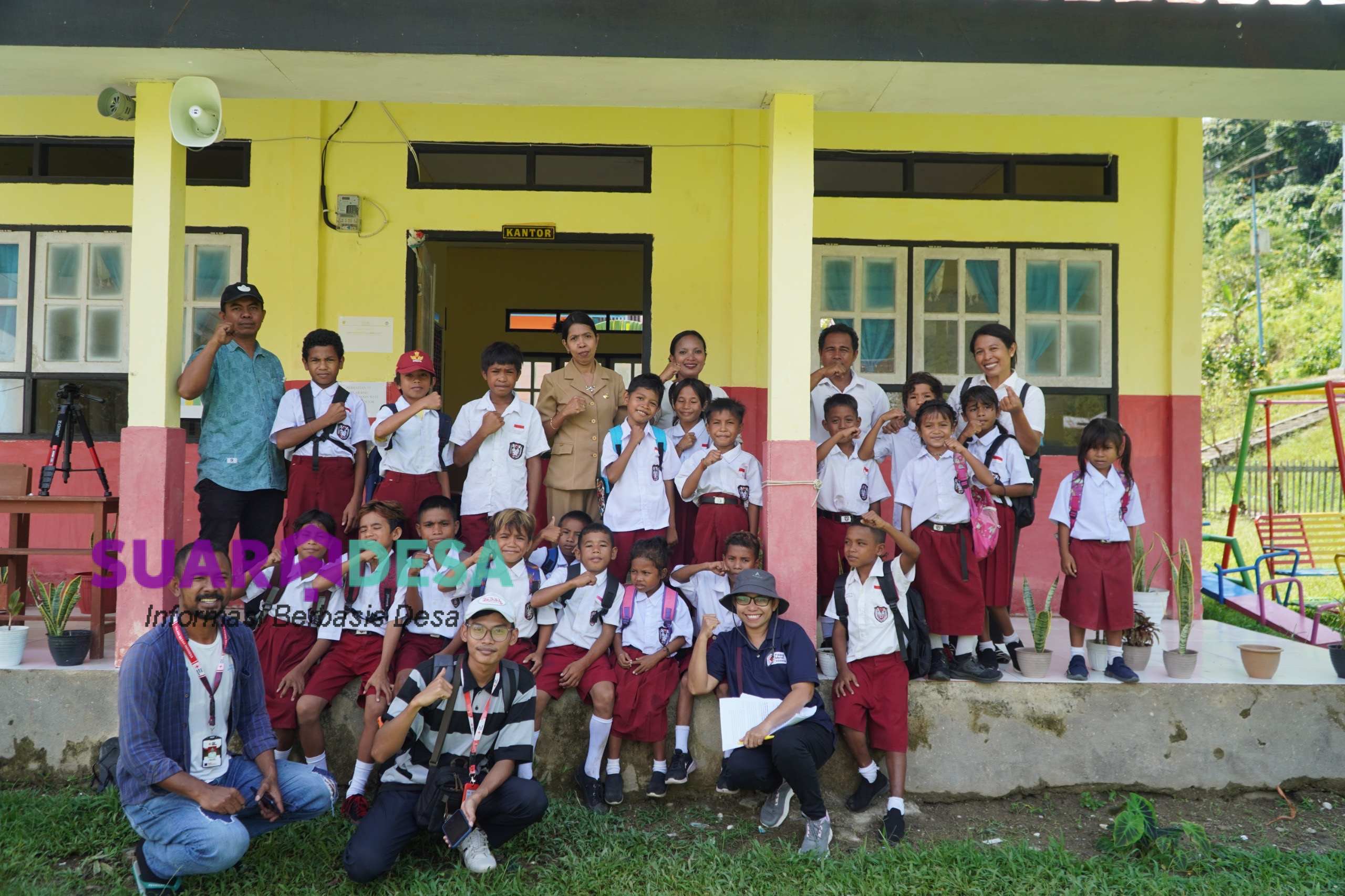 PMI Bentuk Sekolah Siaga Bencana di Kabupaten Buru Selatan