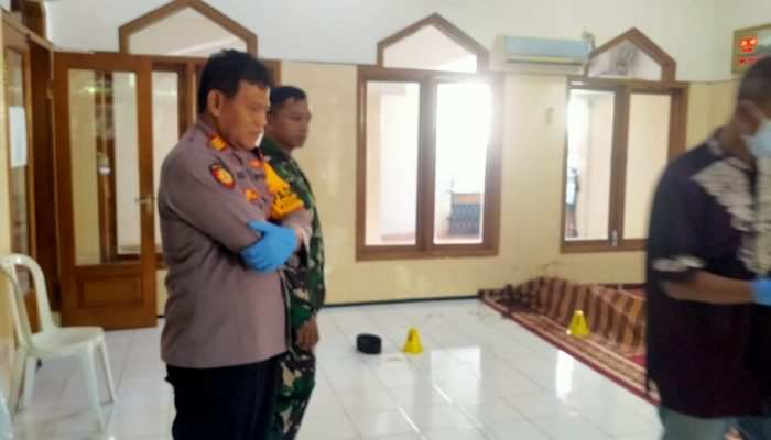 Tragedi Berdarah Saat Subuh, Warga Kedungadem Bacok Tiga Jamaah di Musholla